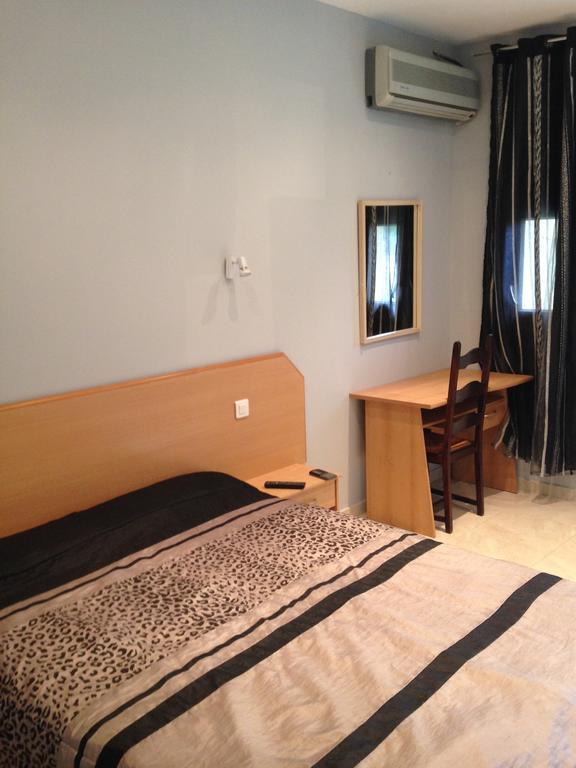 Hotel Carlone Ницца Экстерьер фото