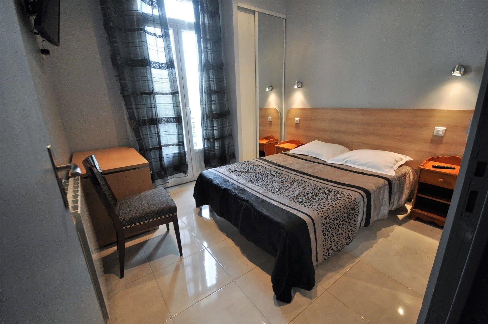 Hotel Carlone Ницца Экстерьер фото